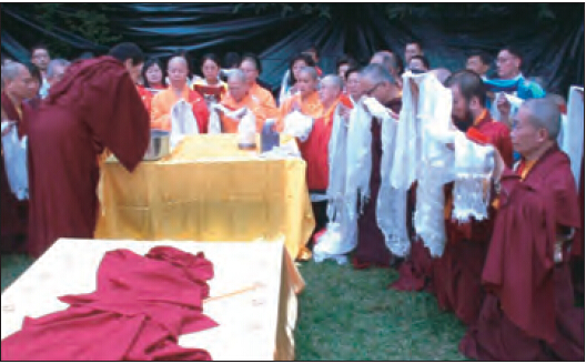 莫知仁波且修摊尸拙火定制炼胜义“喀卓安得丸” 义云高 弘扬正法