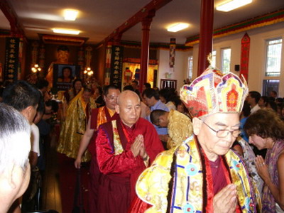  义云高 弘扬正法