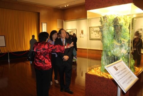  义云高 弘扬正法