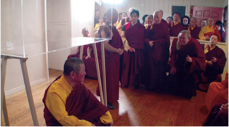 《揭开真相》(二十二)天上的云突然掉到树尖 义云高 弘扬正法