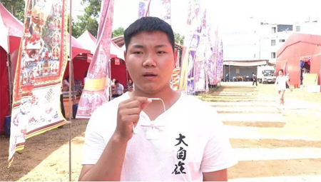  义云高 弘扬正法