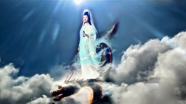 观音菩萨降临法会现场作加持 义云高 弘扬正法